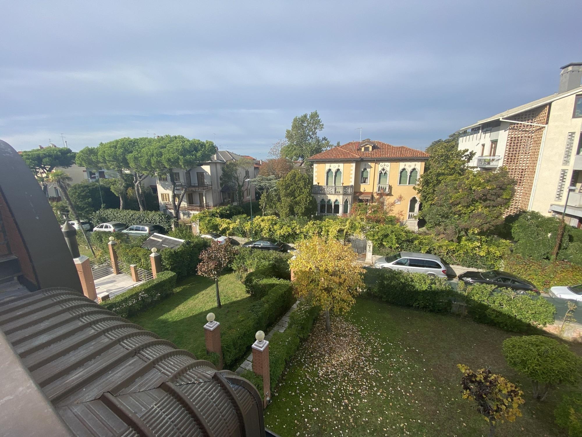 Db Villas Le Ville Del Lido Resort Lido di Venezia Exterior foto