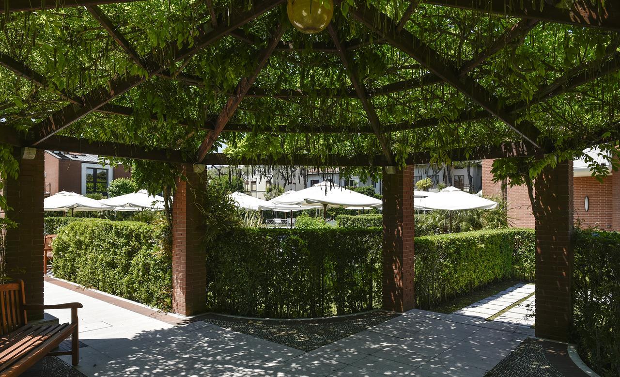 Db Villas Le Ville Del Lido Resort Lido di Venezia Exterior foto